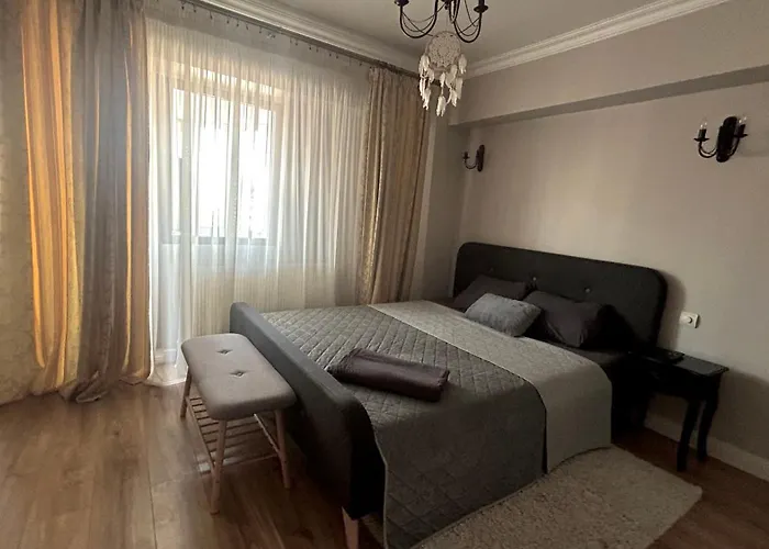 Georgiana\'S Central Apartment